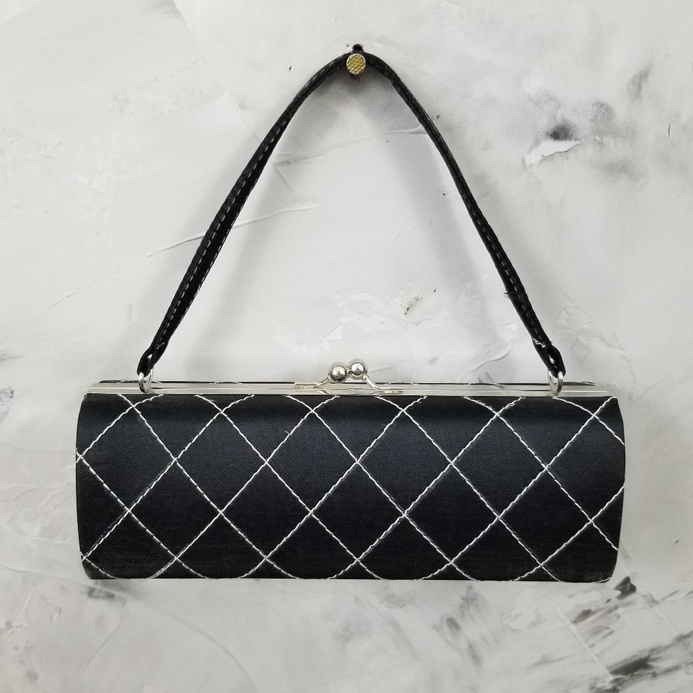 CUTE N CLASSY Small Black & Gold Clutch / Purse